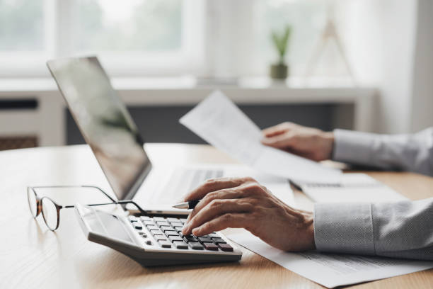 uk tax advisor in dubai